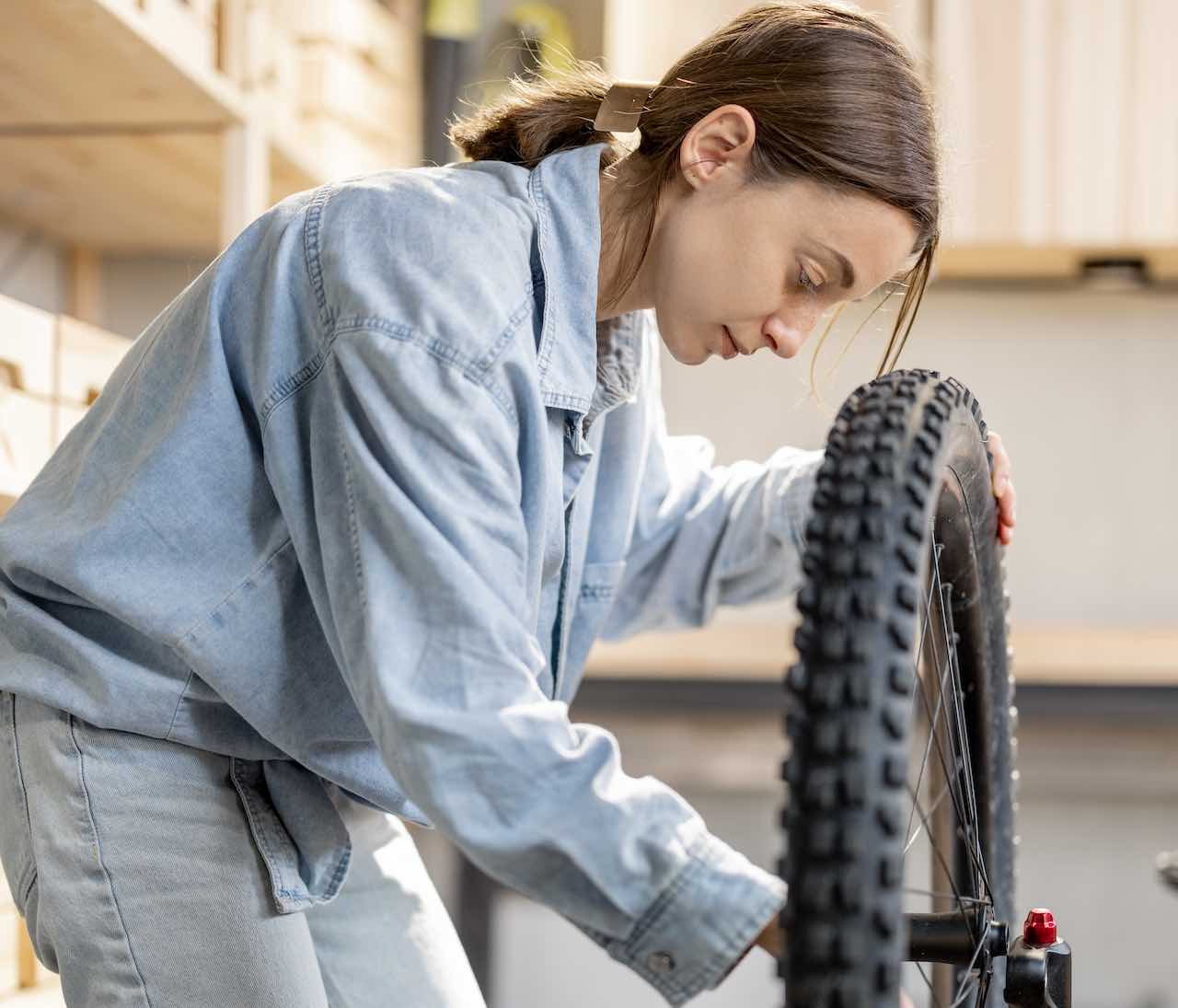 Elektrische fiets en onderhoud: 8 tips om je elektrische fiets zelf te onderhouden